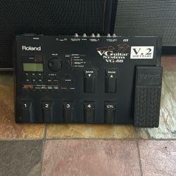 Roland Guitar Synthesizer 
