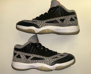 Nike Jordan 11 Retro IE Low Black Cement 2020 Men’s Size 10.5 919712-006