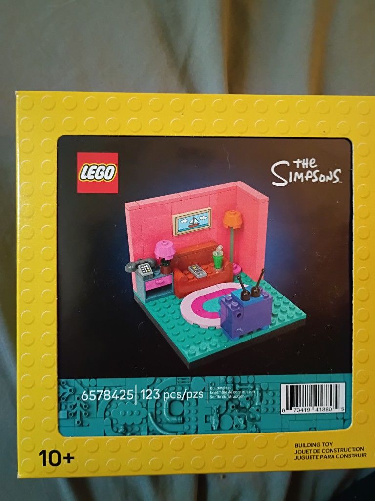 LEGO The Simpsons Living Room - New & Sealed