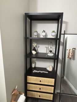 Black Shelf