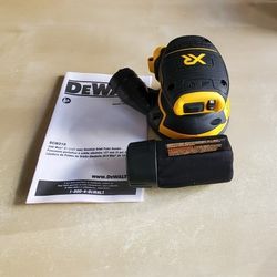 DeWALT DCW210B Brushless Cordless 5" Random Orbital Sander (Tool Only)