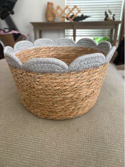 Woven basket