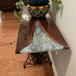 Epoxy Entrance Table 