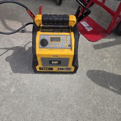 Cat Jump Starter Plus Tire Inflator With Outlets And Charging Ports