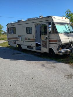 1984 Chevy 454 big block 1984 cheiftan