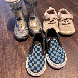 Toddler Shoe Bundle - Size 4c