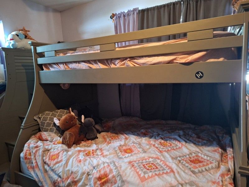 Bunk Bed