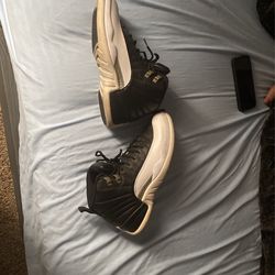 Retro Jordan 12 Playoffs 