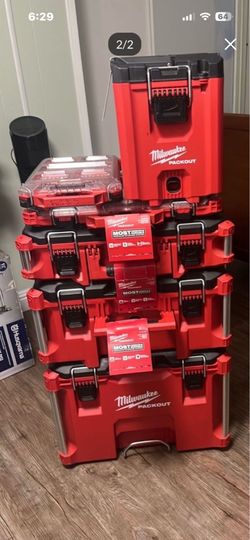 New Milwaukee pack out  w 3 more organizer