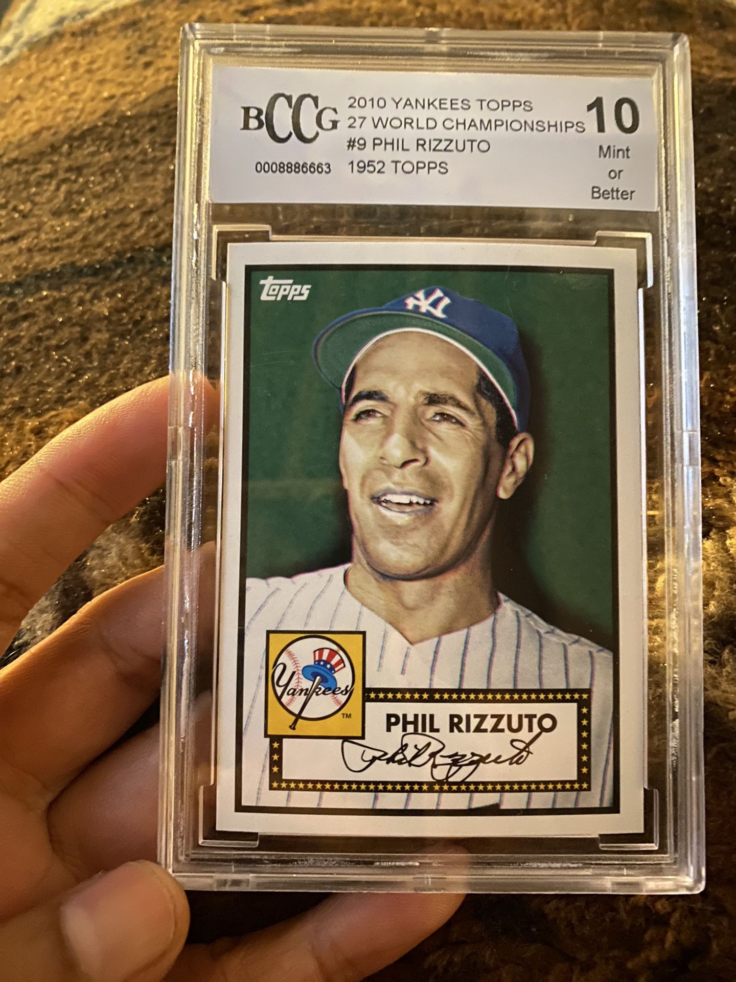1952 Phil Rizzuto 2010 Reprint Topps Baseball Card