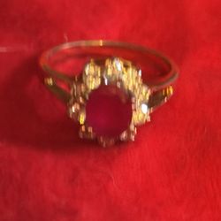Gold Ruby Ring 