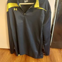 Men's  Xlarge Under Armour  Shirts 