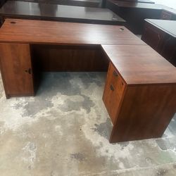 OFFICE/HOME DESK L-SHAPE DESK 