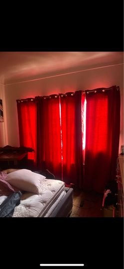 Curtains drapes