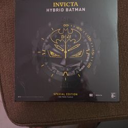 Invicta Hybrid Batman Puzzle 