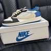 SNKRS 👟