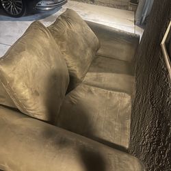 Couch Need Gone!