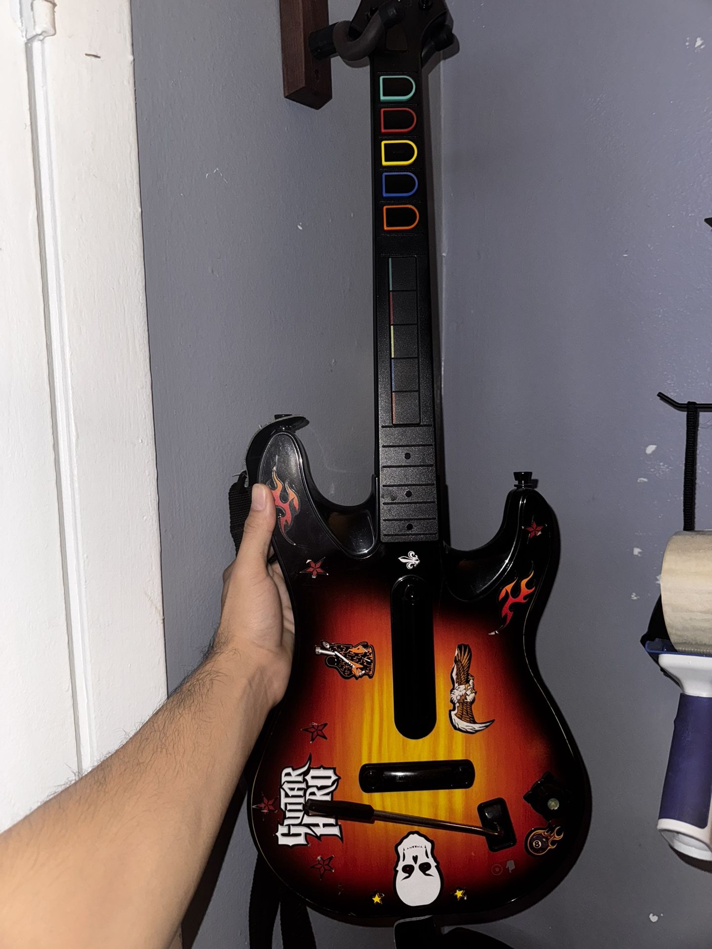 Guitar Hero xbox 360 with adapter / receiver