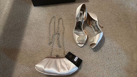 Badgley Mischka 3 in. Heels (Never Worn) and matching handbag