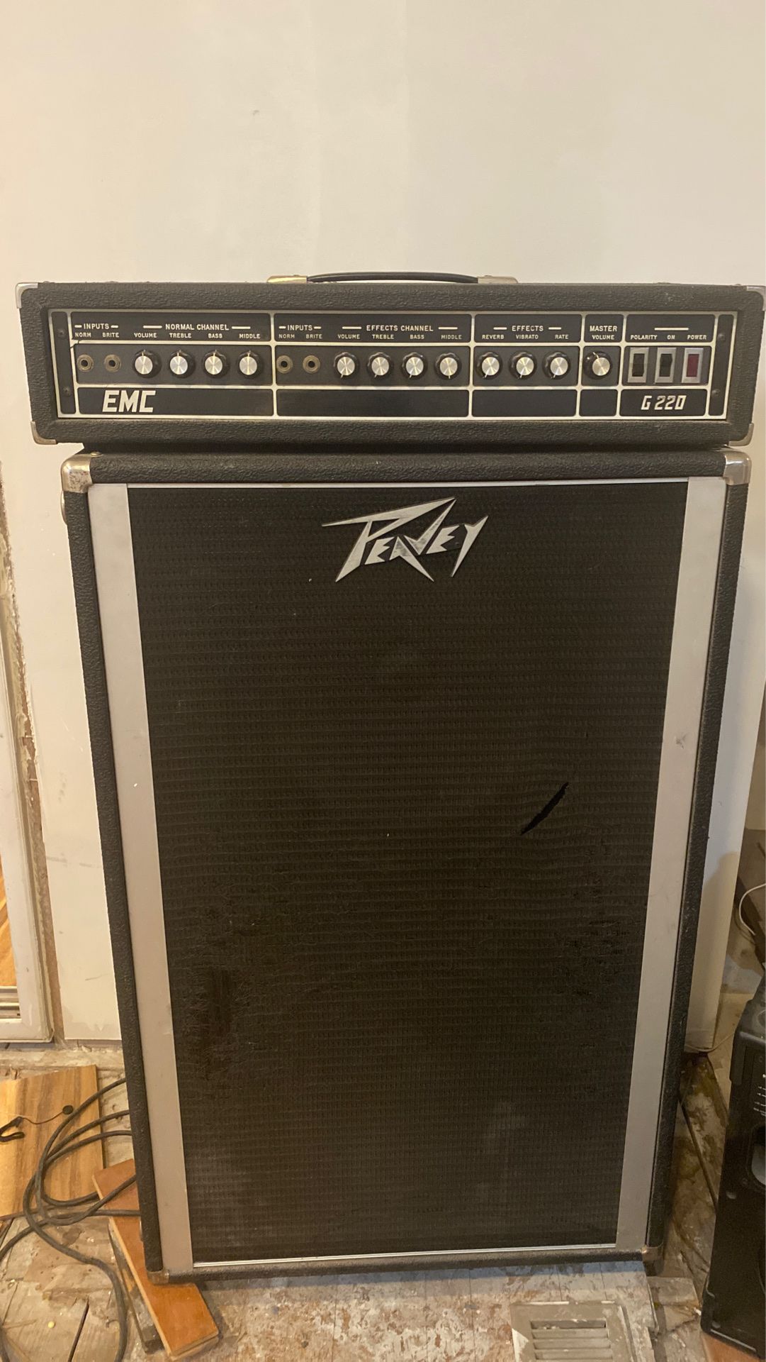 Bass peavey cab