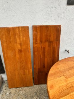 Dining table and 8 chairs