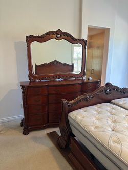 King Bedroom Set