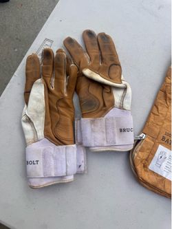 Bruce Bolt Batting Glove