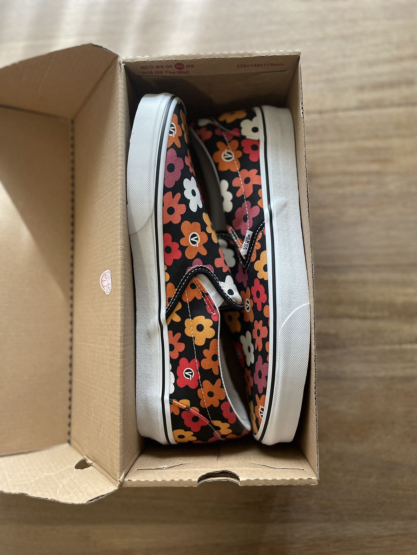 Vans classic Slip-on Flower (Black/multi) US-12