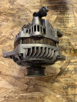 02-07 subaru wrx Sti alternator OEM