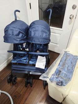 NEW!!! BabyGap Classic Side-by-Side Lightweight Double Stroller