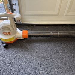 STIHL BGE71 Electric Leaf Blower