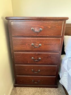 Chest dresser 5 drawers
