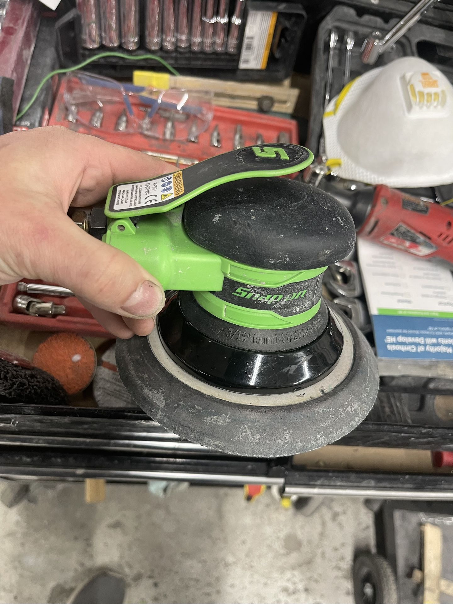 Snap-On 12000 RPM 3/16" Pattern 5" Random Orbital Palm Sander