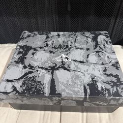 Women’s Hiking Boots 