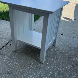 White Solid End Tables 