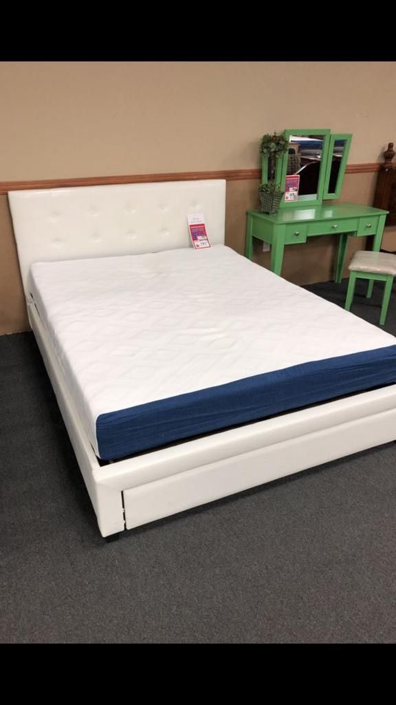 Queen Bed With Bamboo Mattress