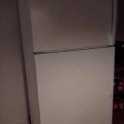 Whirlpool Refrigerator 