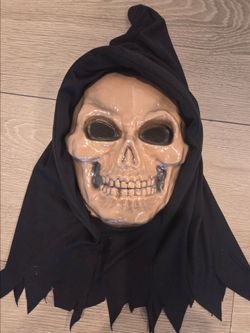 Costume masks