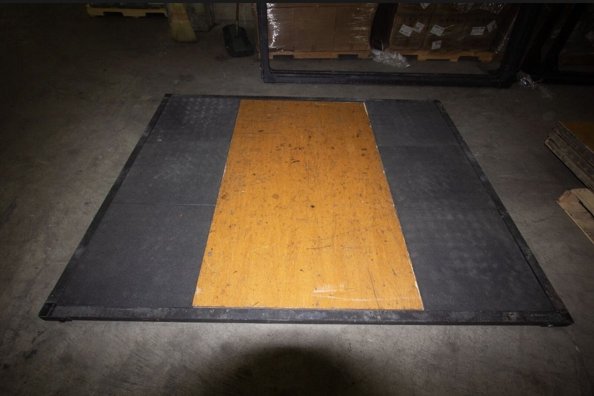 6x8 2” Thick Deadlift Platform (NOT HOMEMADE)