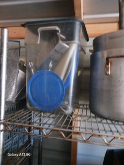 Restaurant Eguiptmen  From 10 Dlls To 550 Dlls