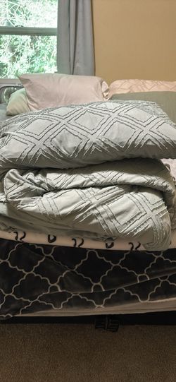 Twin Down Comforters And Duvet Sets