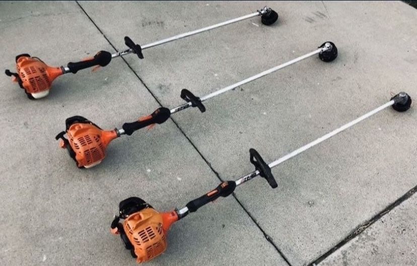 Echo Commercial Gas Weed Eater 