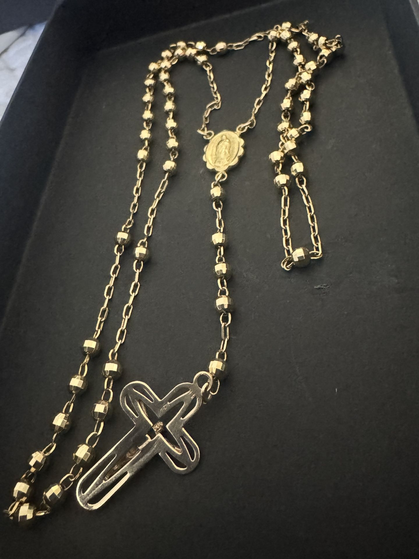 14k Rosario