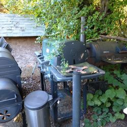 3 Grills/Smokers