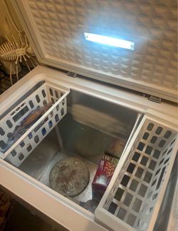 Deep freezer
