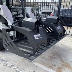 Skid Steer Grapple Bucket
