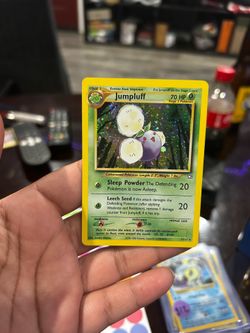JUMPLUFF W/ SWIRL