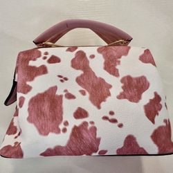 Pink Cow Print Handbag – Trendy Statement Purse 