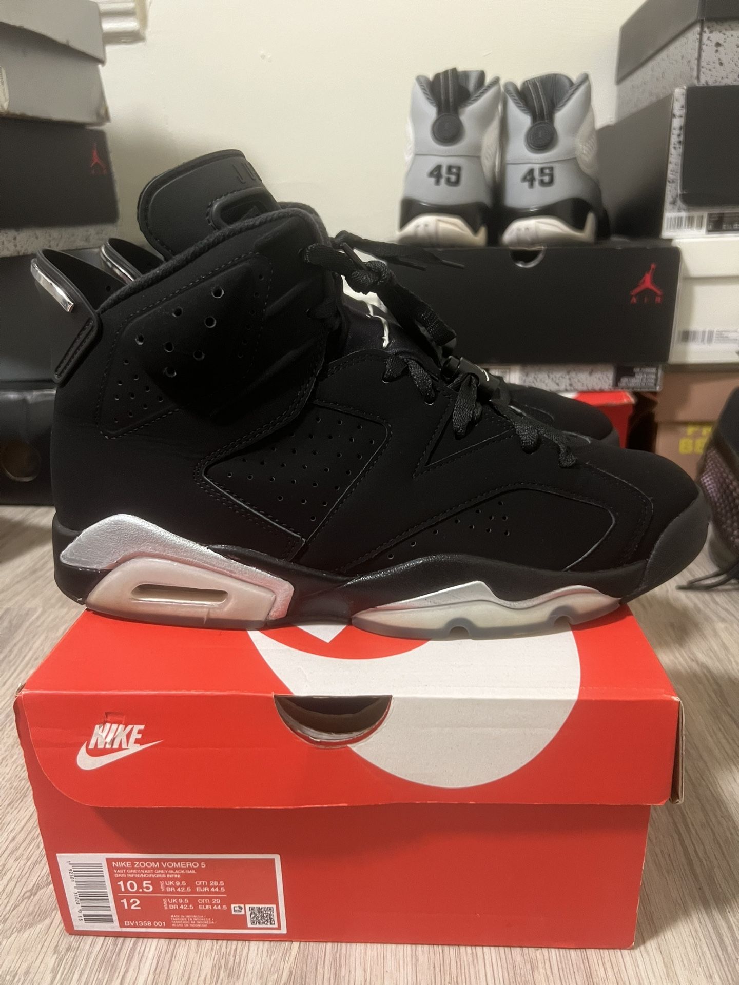 Metallic Jordan 6