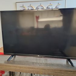 40 Inch Smart Roku Tv